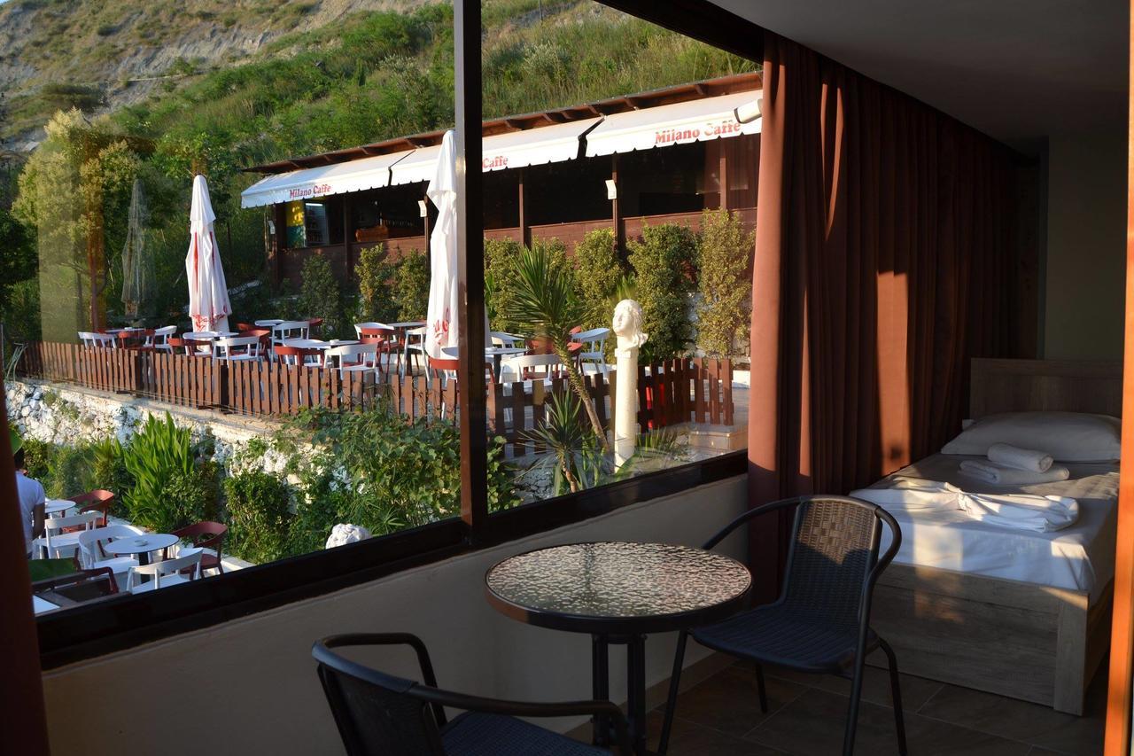 Hotel Durres Hill Side Beach Экстерьер фото